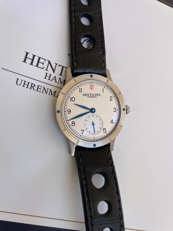 Hentschel Hamburg watch listing