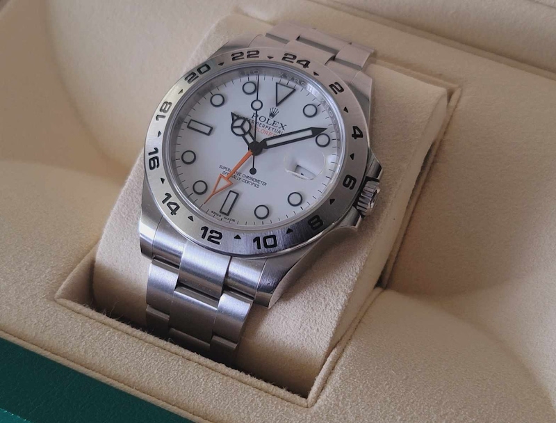 Rolex watch listing