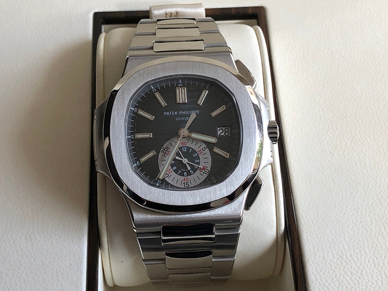 Patek Philippe watch listing