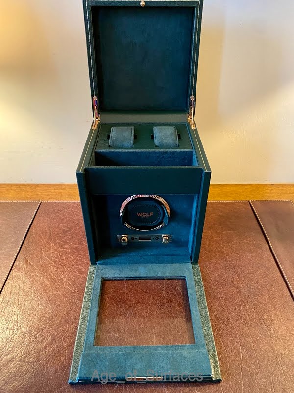 Accessories watch listing