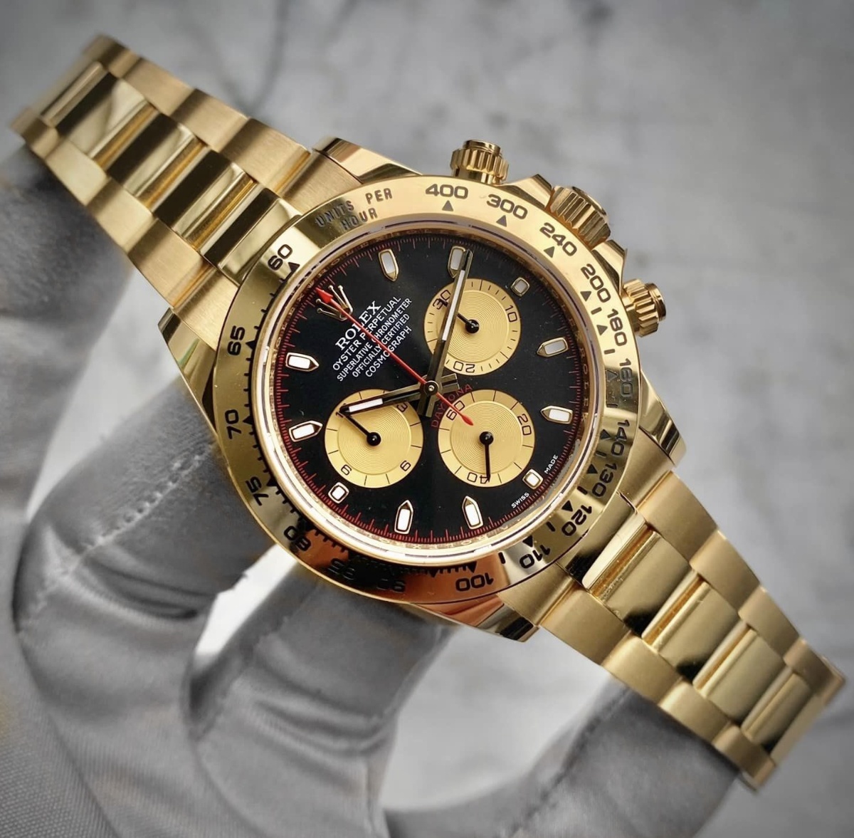 Rolex watch listing