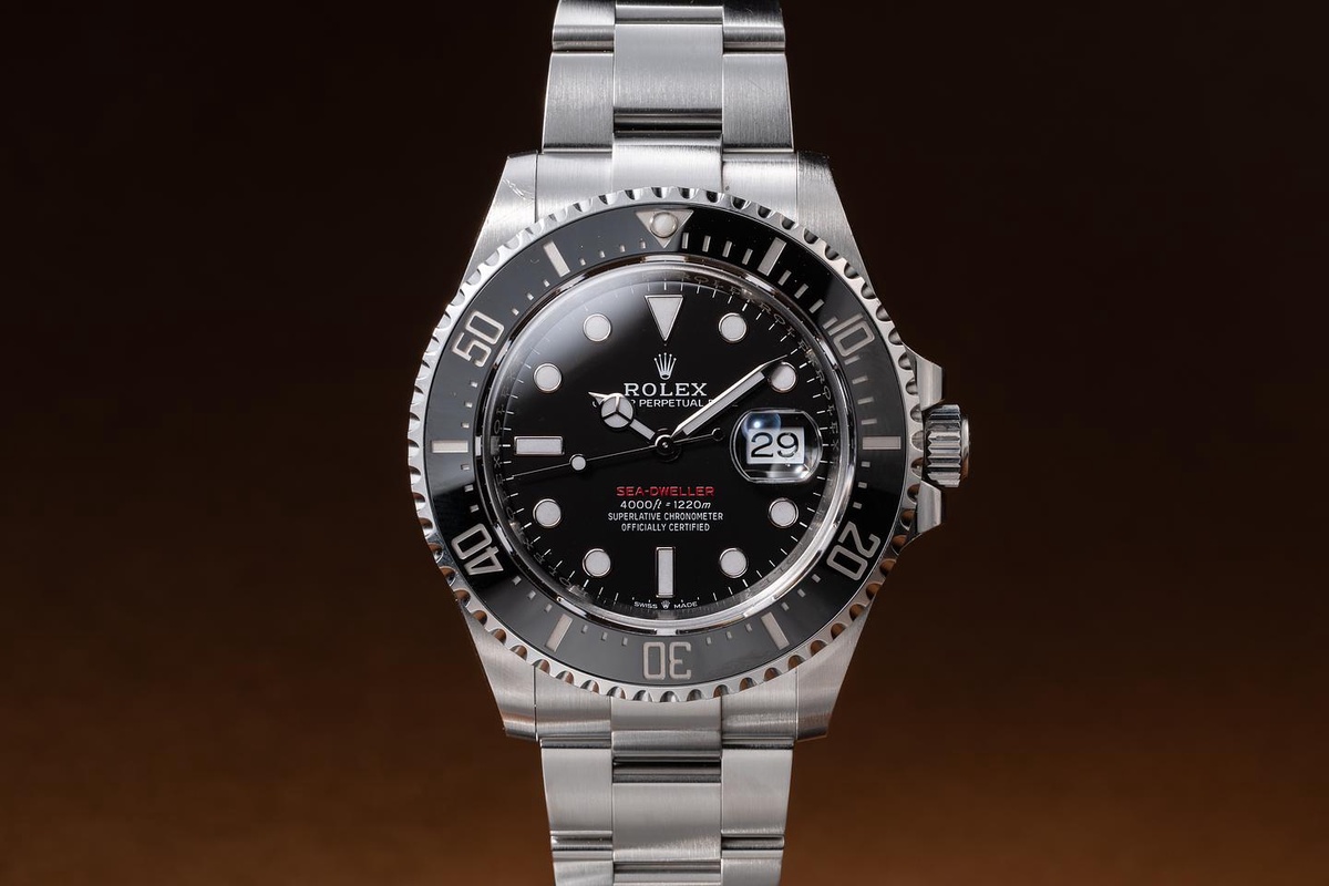 Rolex watch listing