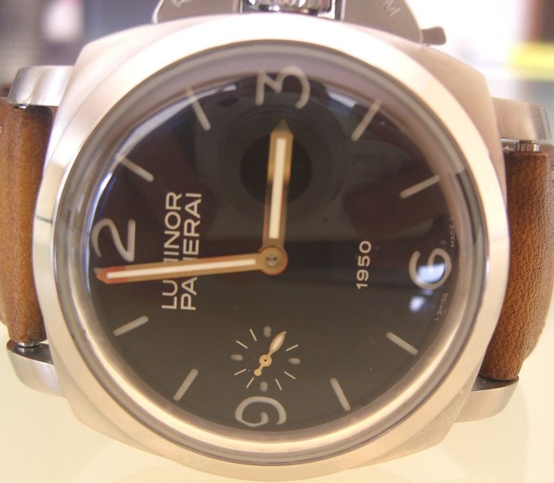 Panerai watch listing