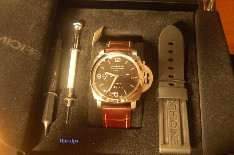 Panerai watch listing
