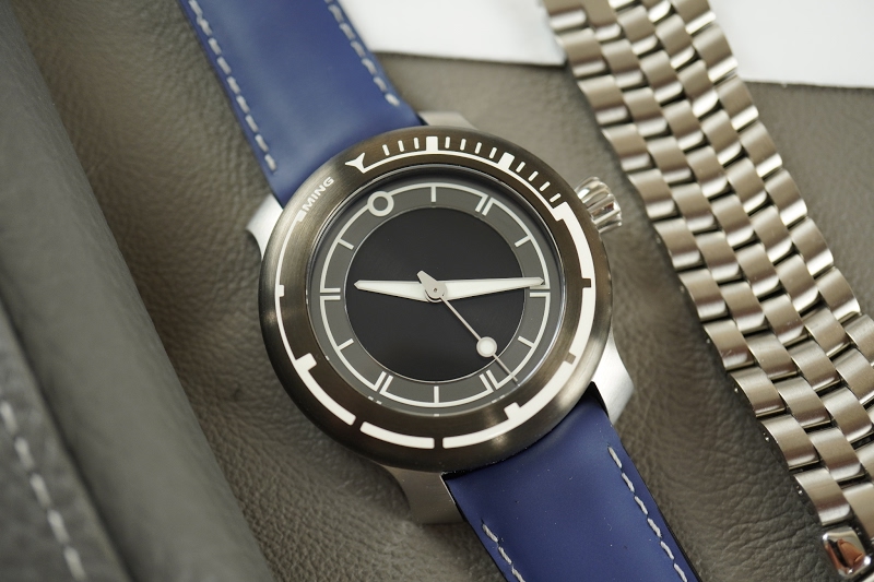 Ming watch listing