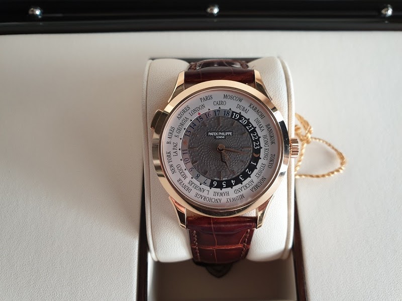 Patek Philippe watch listing