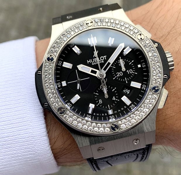 Hublot watch listing