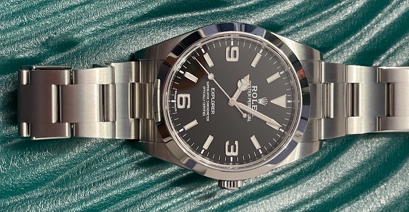 Rolex watch listing