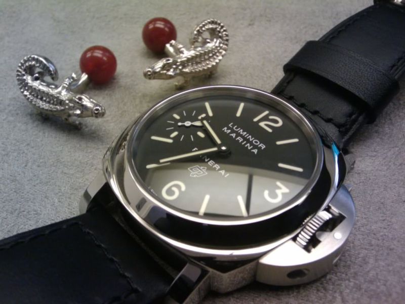 Panerai watch listing