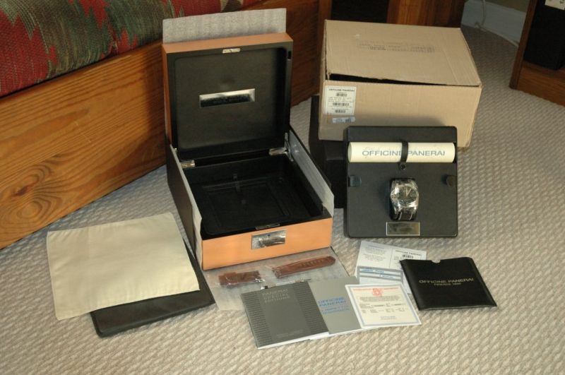 Panerai watch listing