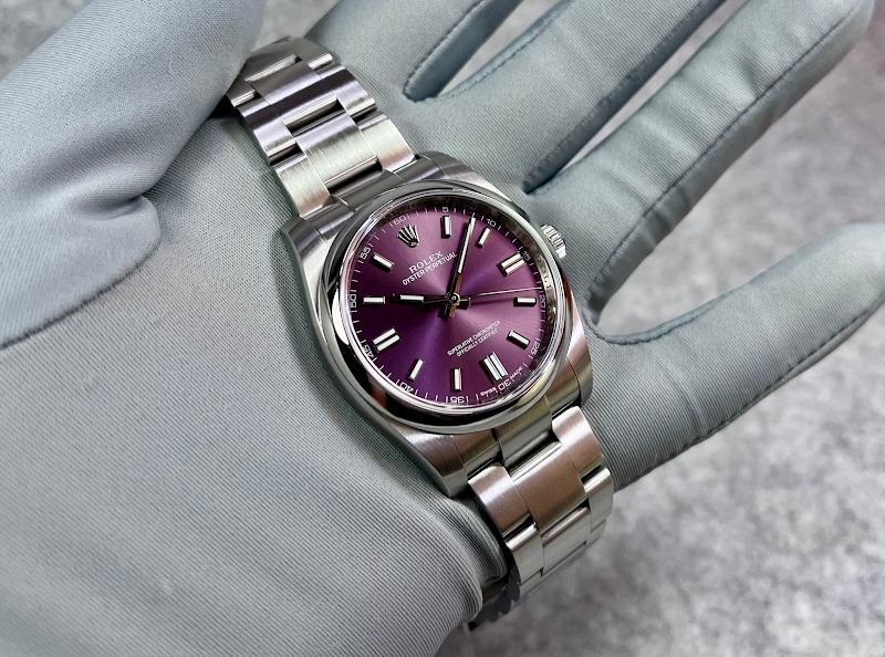 Rolex watch listing