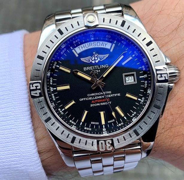Breitling watch listing
