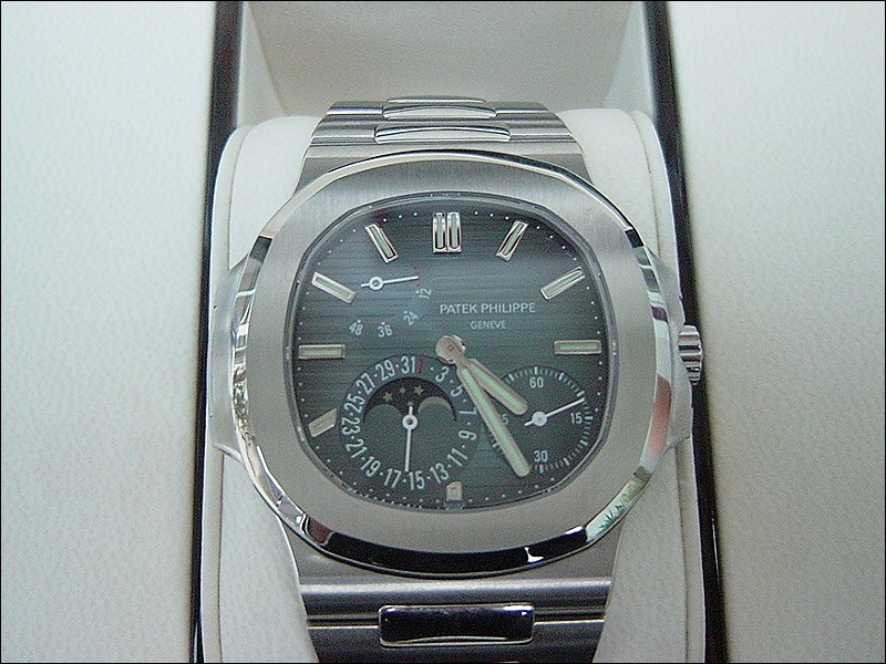 Patek Philippe watch listing