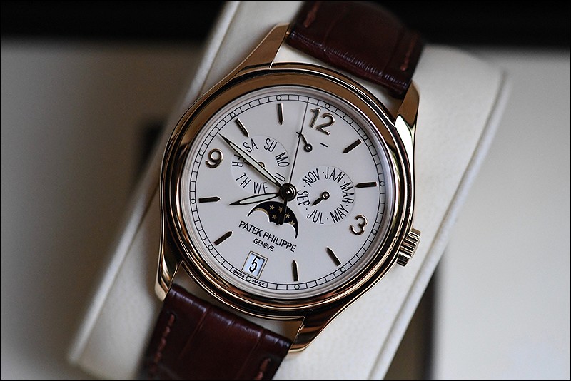 Patek Philippe watch listing