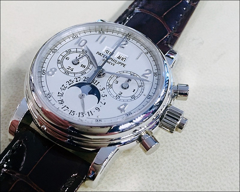 Patek Philippe watch listing