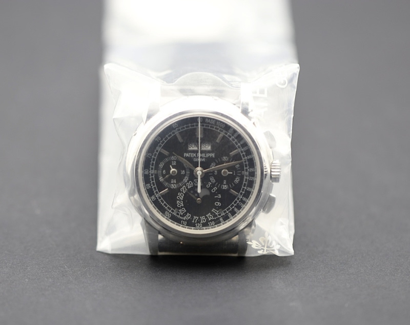 Patek Philippe watch listing