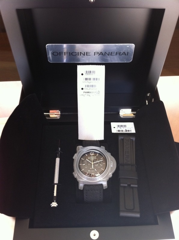 Panerai watch listing