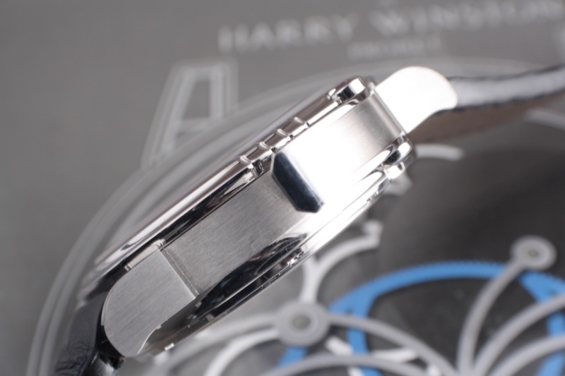 Harry Winston watch listing