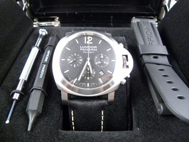 Panerai watch listing