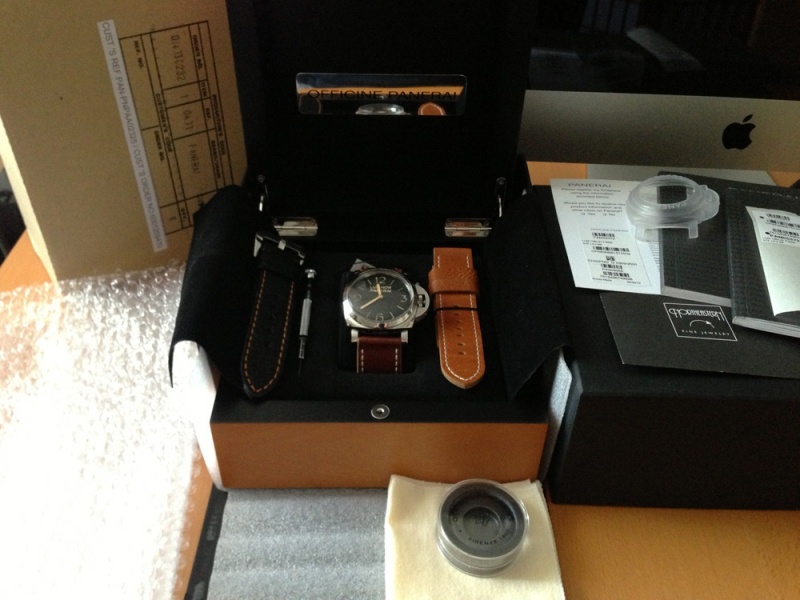 Panerai watch listing