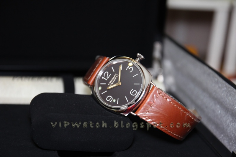 Panerai watch listing
