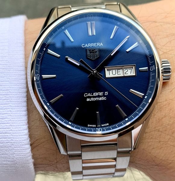 Tag Heuer watch listing