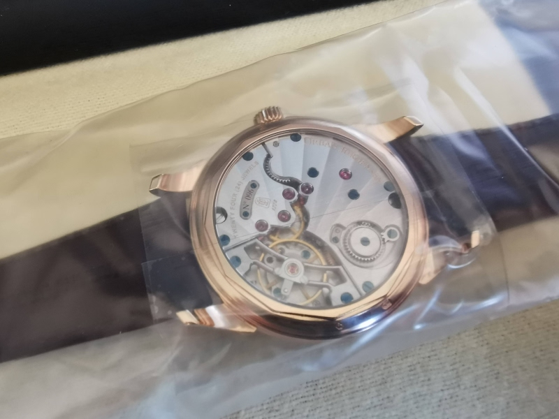 Urban Jurgensen watch listing