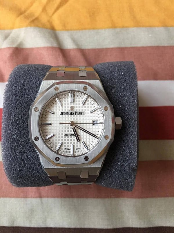 Audemars Piguet watch listing