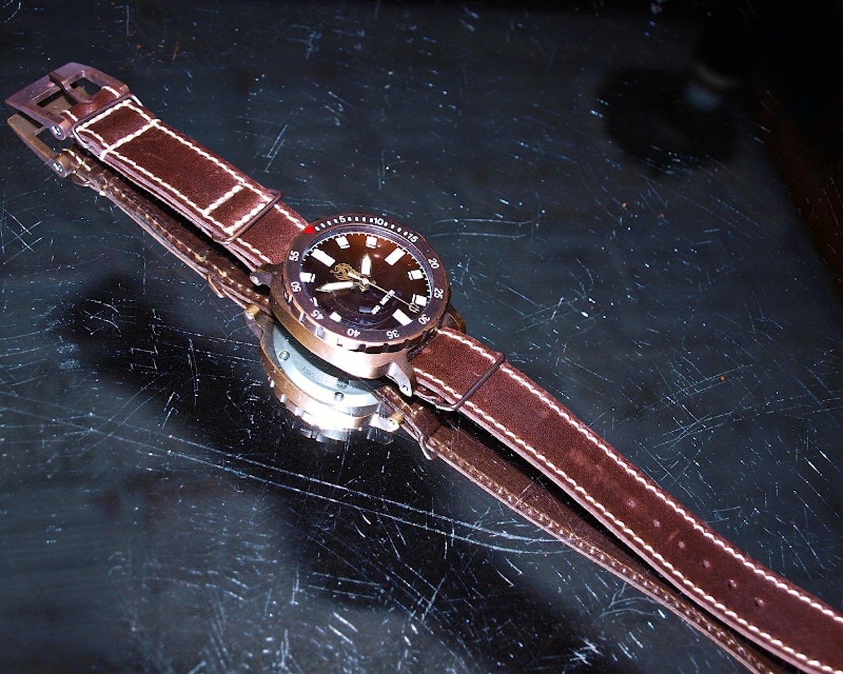 Ennebi watch listing