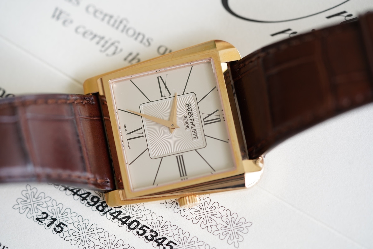 Patek Philippe watch listing