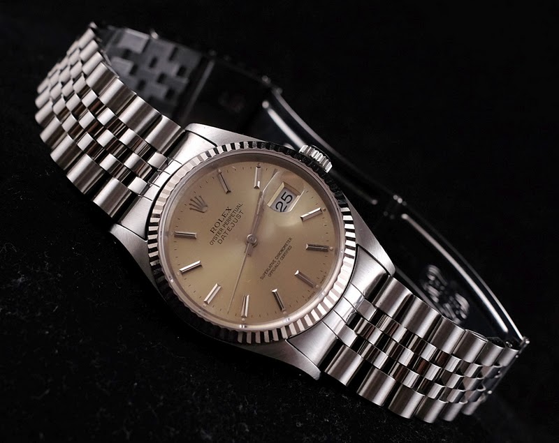 Rolex watch listing