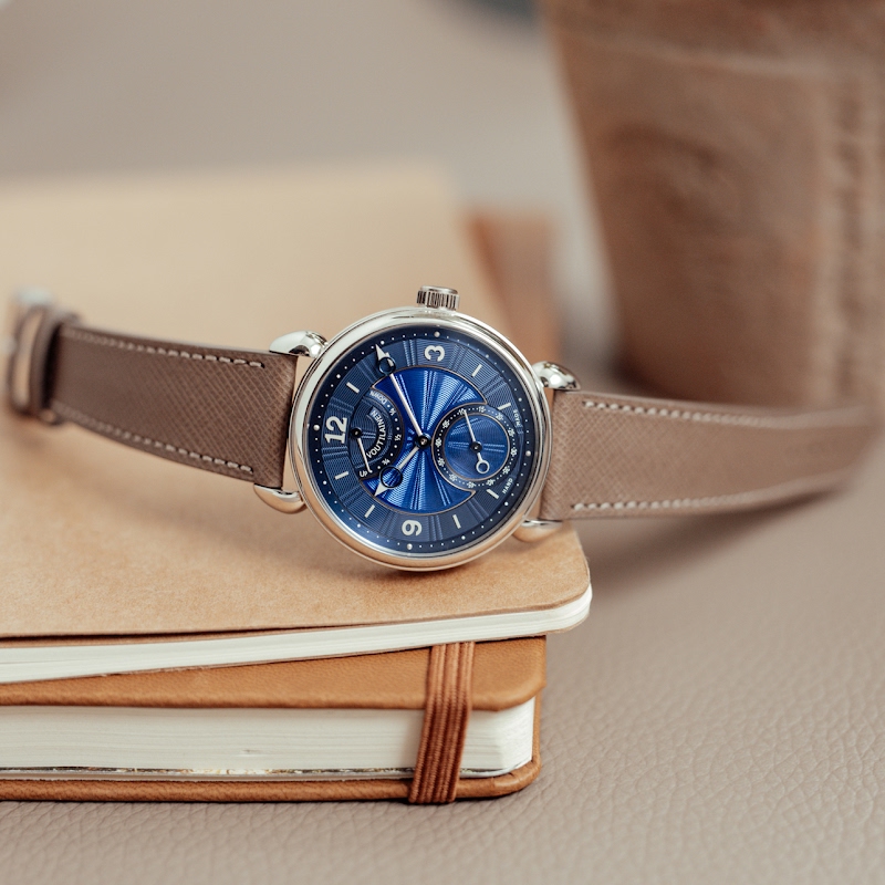 Kari Voutilainen watch listing