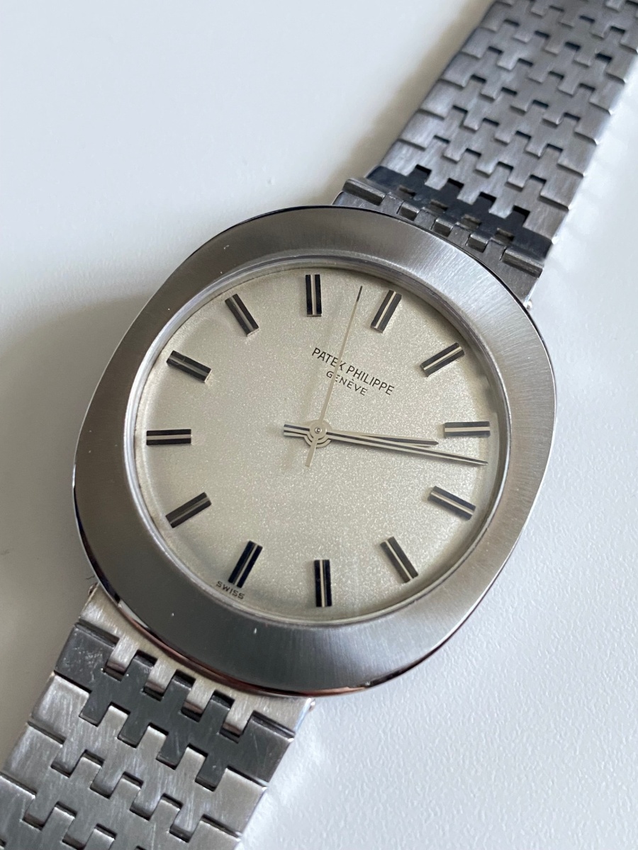 Patek Philippe watch listing