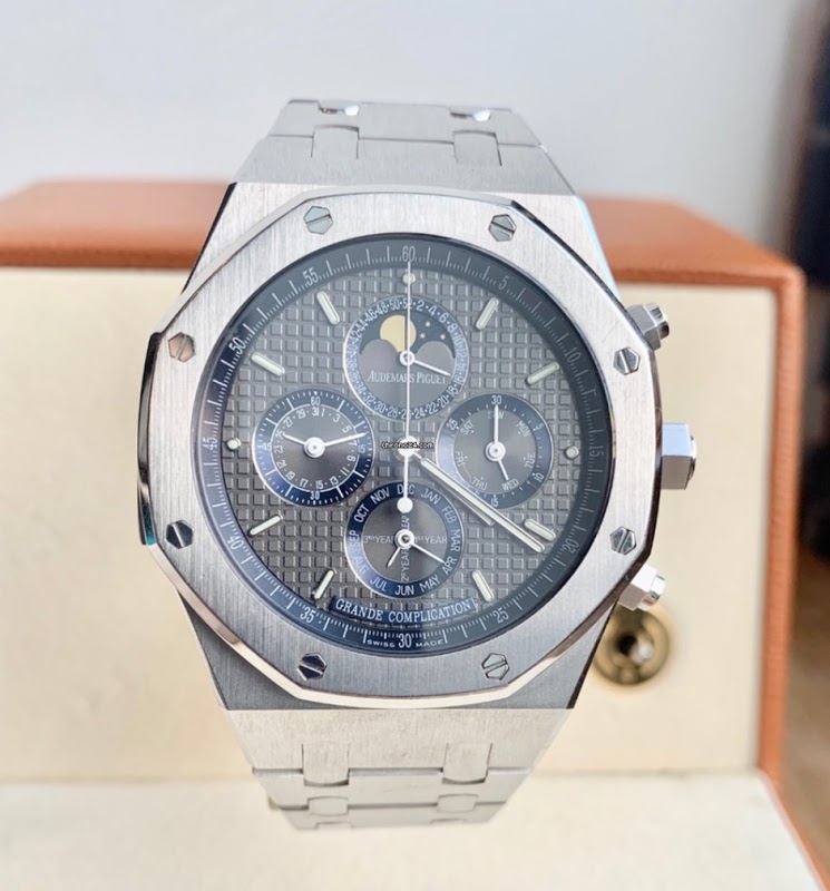Audemars Piguet watch listing