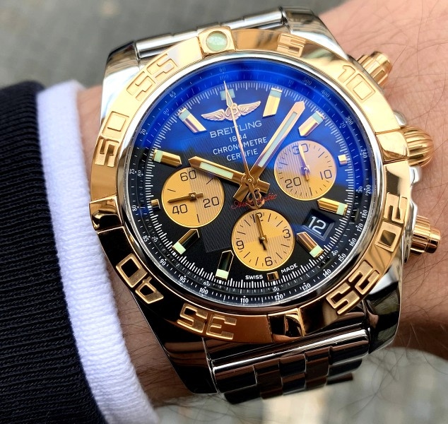 Breitling watch listing