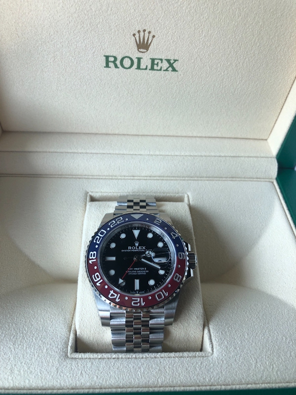 Rolex watch listing