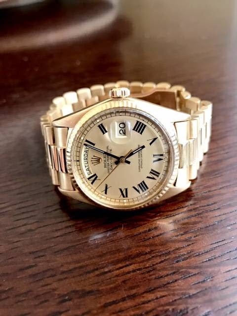 Rolex watch listing