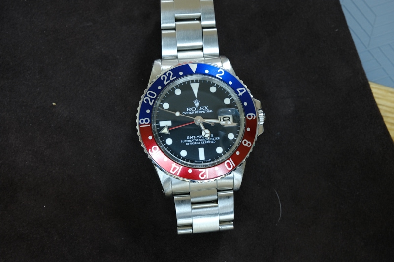 Rolex watch listing