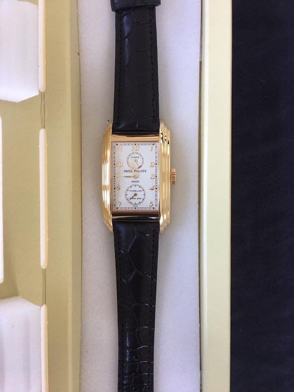 Patek Philippe watch listing