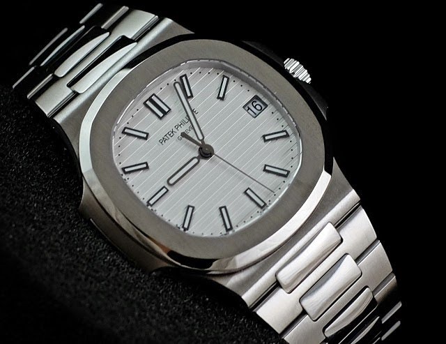 Patek Philippe watch listing