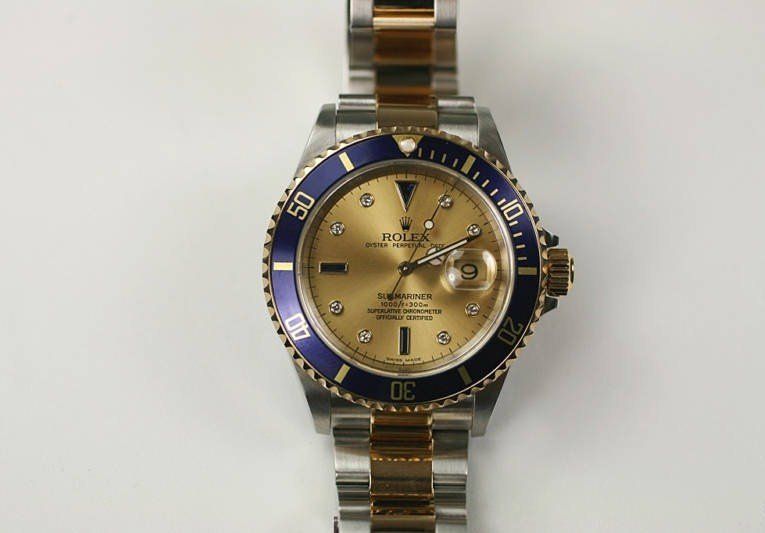 Rolex watch listing