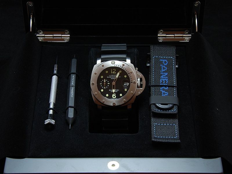 Panerai watch listing