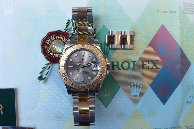 Rolex watch listing