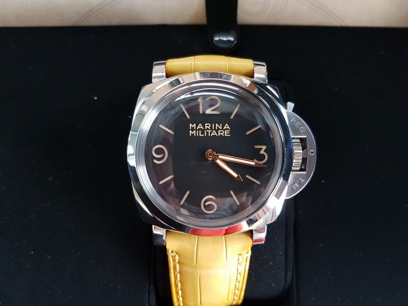 Panerai watch listing