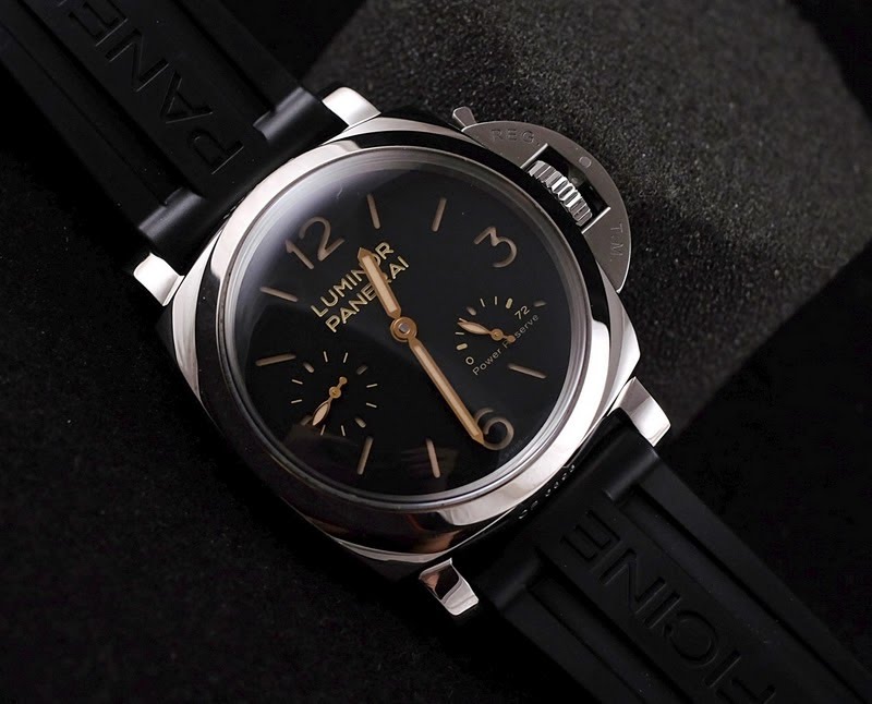 Panerai watch listing