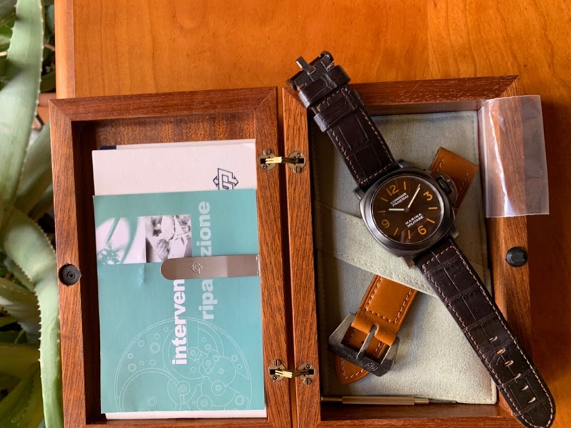 Panerai watch listing