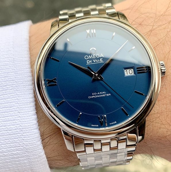 Omega watch listing