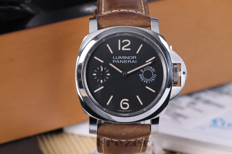 Panerai watch listing