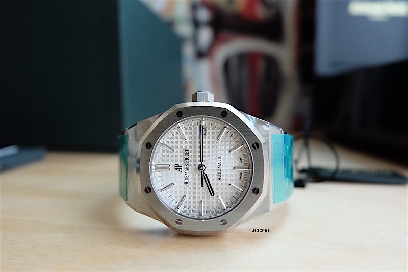 Audemars Piguet watch listing
