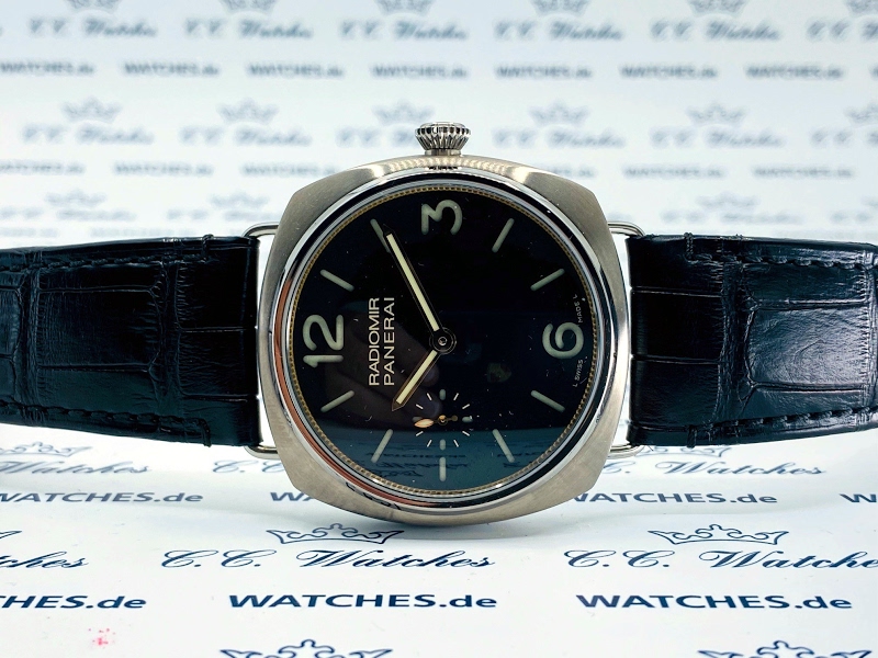 Panerai watch listing
